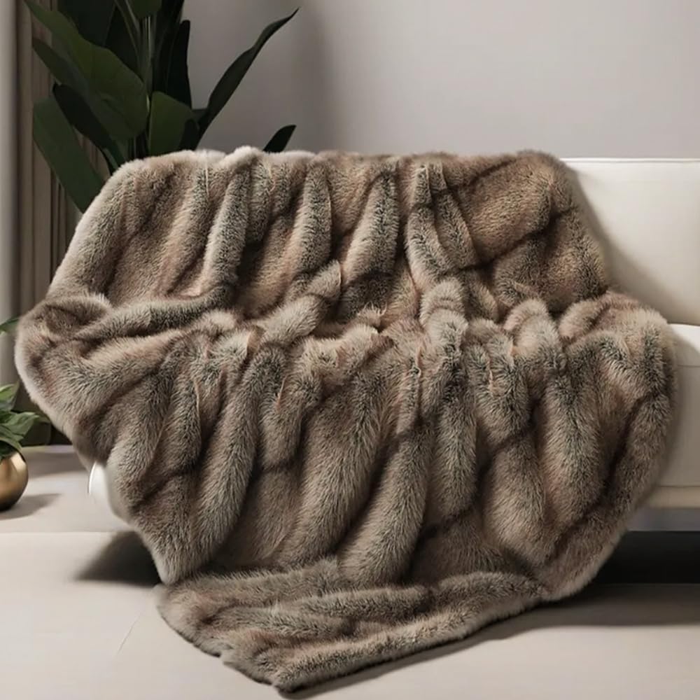 INCHGRASS Faux Mink Fur Blanket Luxury Fur Throw Blanket Sofa Fluffy Blanket Super Warm Elegant Cozy Fuzzy Throw Blankets for Couch,Armchair and Bed Washable Plush Blankets 74"x60" Brown Throw Blanket