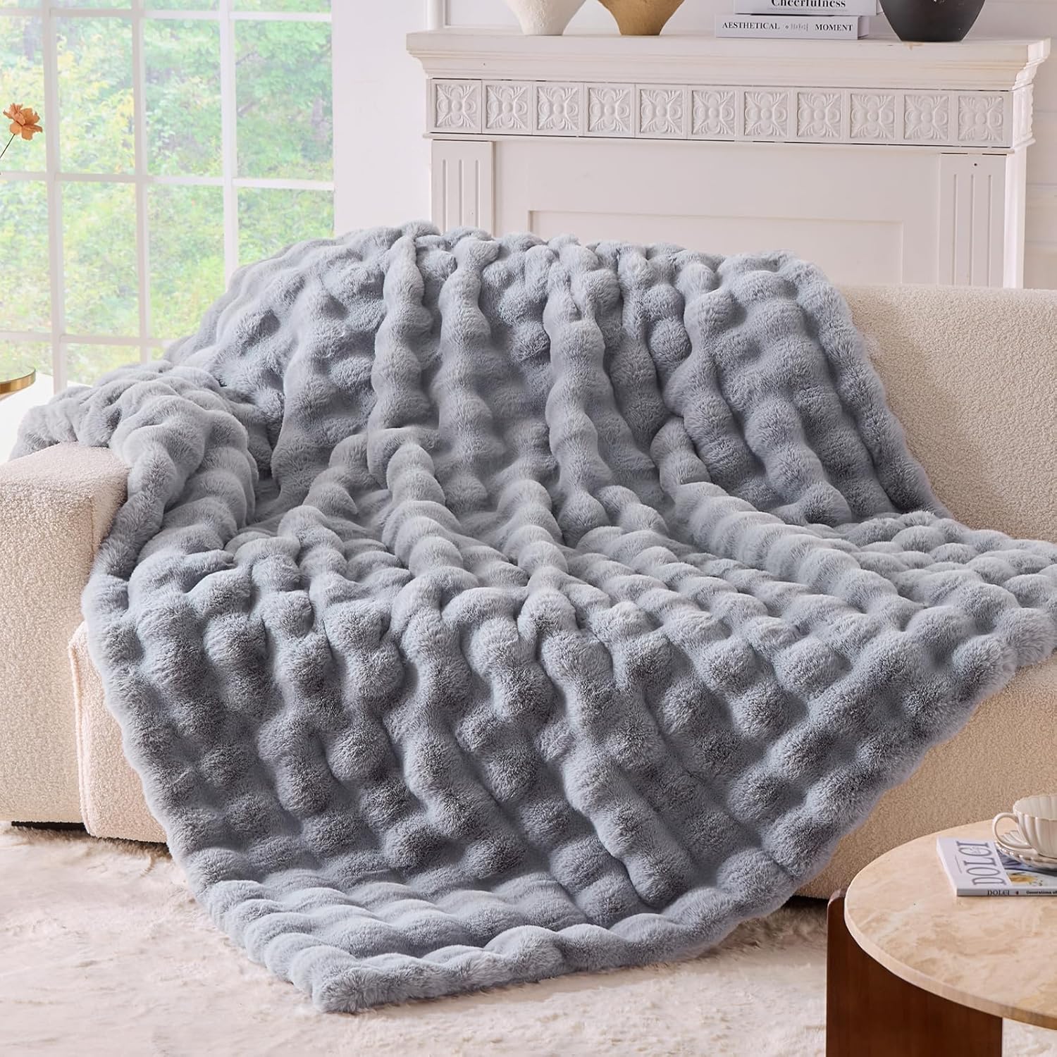 BENVWE Fluffy Faux Fur Throw Blanket for Couch, Soft Plush Thick Cozy Fuzzy Luxury Minky Bubble Blanket for Home Living Room Decor Gift for Women, Tie-dye Coffee, 50" x 60", 1100GSM