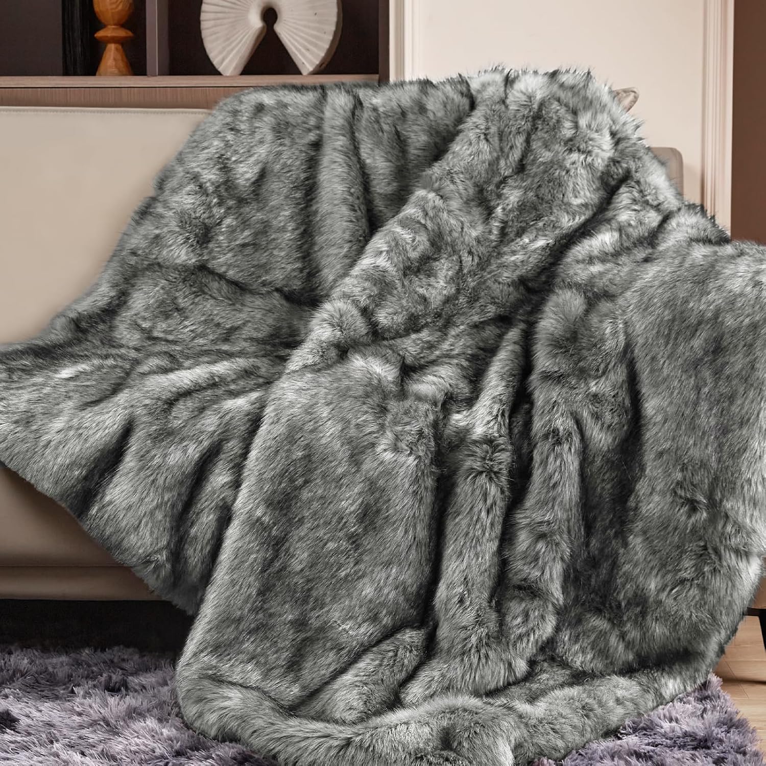 Touchat 1000GSM Faux Fur Throw Blanket, Super Thick Warm Cozy Heavy Blankets for Couch Bed Sofa, Plush Fuzzy Elegant Winter Reversible Mink Blanket for Living Room Bedroom 50''x60'', WhiteBrown