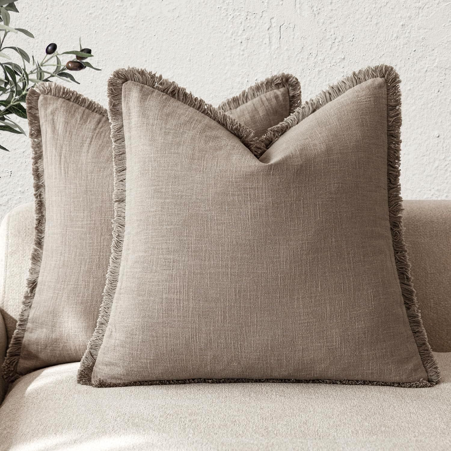 Foindtower Set of 2 Decorative Linen Fringe Throw Pillow Covers Cozy Boho Farmhouse Cushion Cover with Tassels Soft Accent Pillowcase for Couch Sofa Living Room Home Decor, 26×26 Inch, Natural Beige