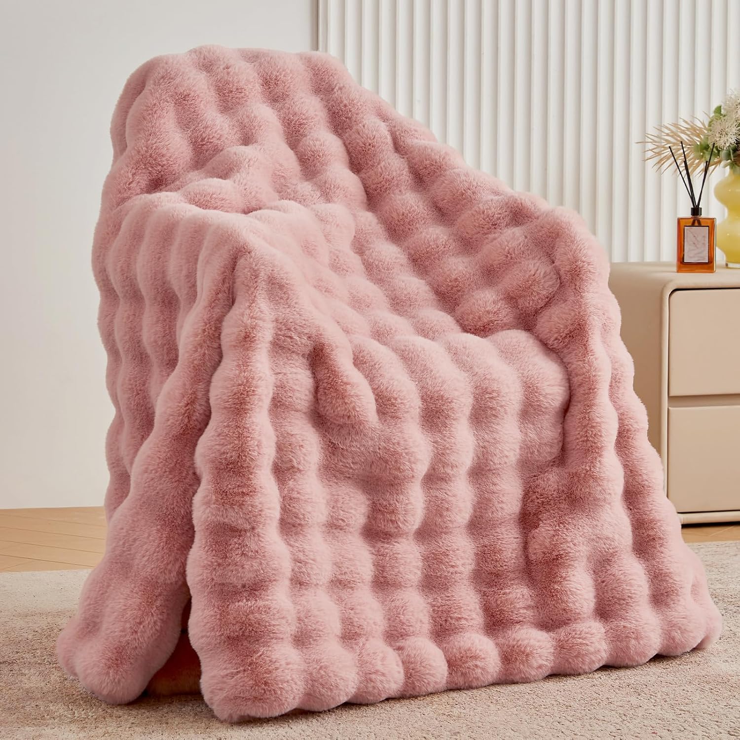 BENVWE Fluffy Faux Fur Throw Blanket for Couch, Soft Plush Thick Cozy Fuzzy Luxury Minky Bubble Blanket for Home Living Room Decor Gift for Women, Tie-dye Coffee, 50" x 60", 1100GSM