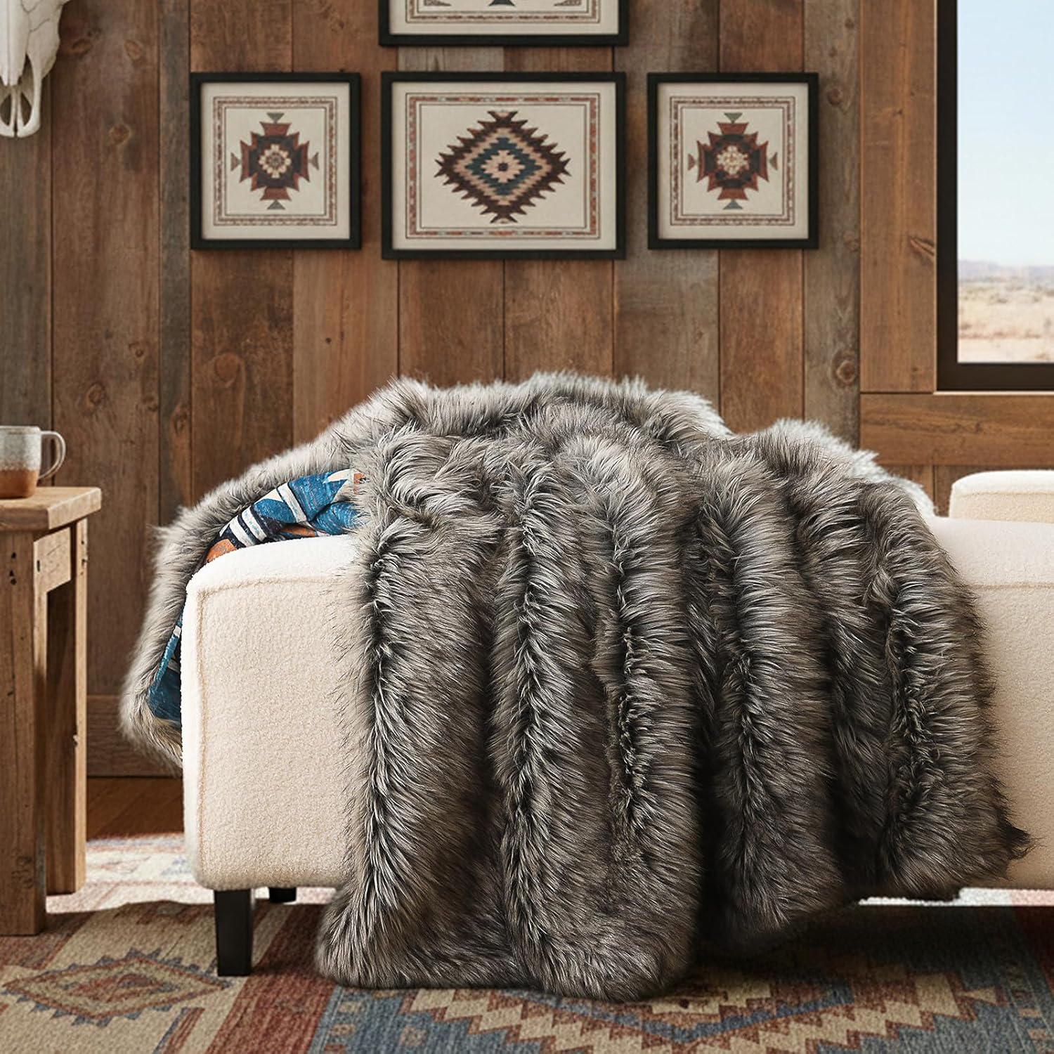 Luxury Plush Faux Fur Throw Blanket, Long Pile Brown with Black Tipped Blanket, Super Warm, Fuzzy, Elegant, Fluffy Decoration Blanket Scarf for Sofa, Armchair, Couch and Bed, 50''x 60''