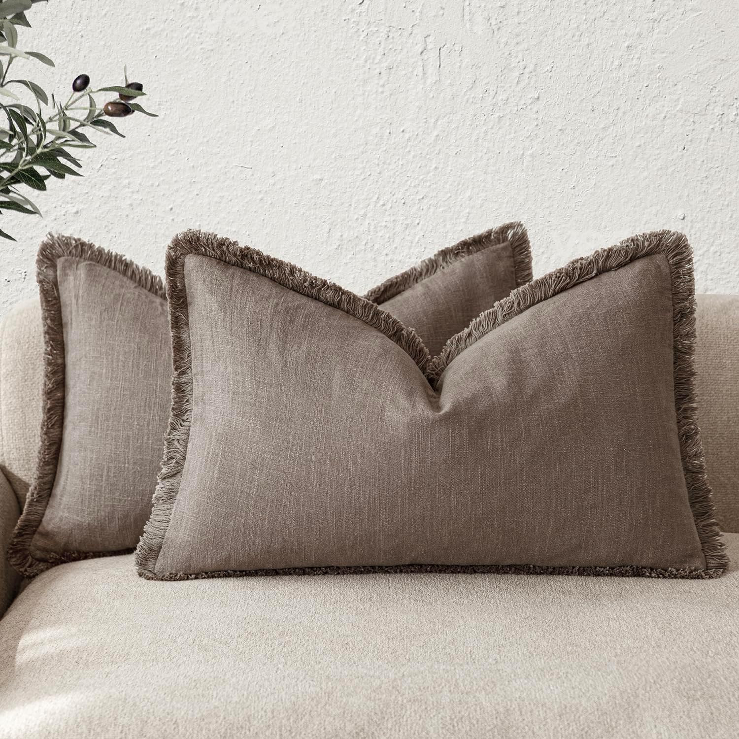 Foindtower Set of 2 Decorative Linen Fringe Throw Pillow Covers Cozy Boho Farmhouse Cushion Cover with Tassels Soft Accent Pillowcase for Couch Sofa Living Room Home Decor, 26×26 Inch, Natural Beige